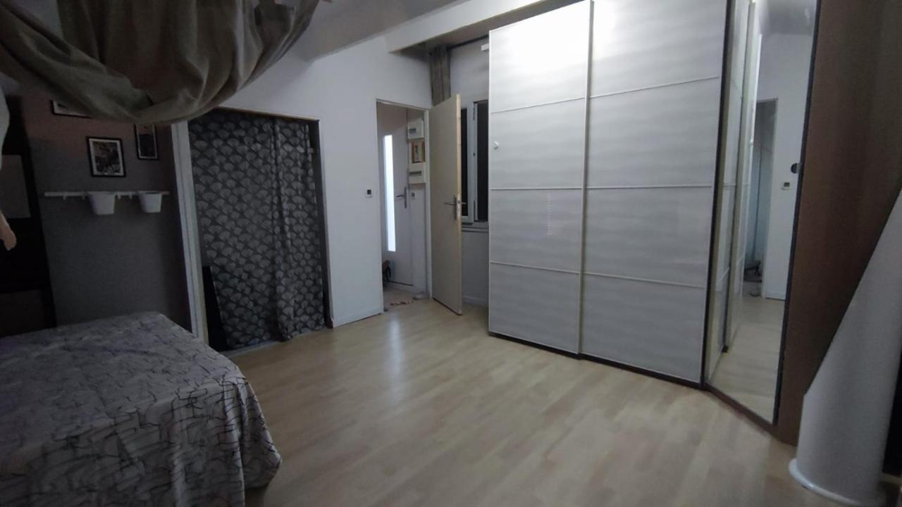T2 Hyeres 5 Personnes Apartment Exterior photo